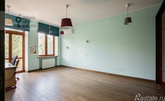 Продажа 5-комн квартиры на вторичном рынке Хамовнический Вал ул,  д. 4