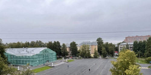 2-комн квартира Металлострой пос., Максима Горького ул. ,  д. 2