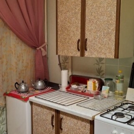 Продажа 3-комн квартиры на вторичном рынке Днепропетровская улица,  д. 31