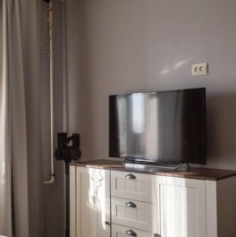 Продажа 1-комн квартиры на вторичном рынке ул Байконурская,  д. 24