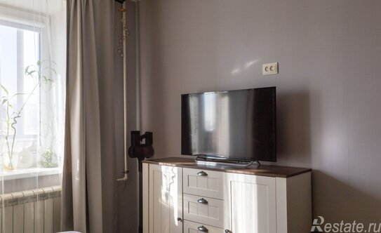 Продажа 1-комн квартиры на вторичном рынке ул Байконурская,  д. 24