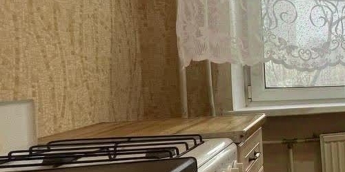 2-комн квартира пос. Шушары, Школьная улица, 28