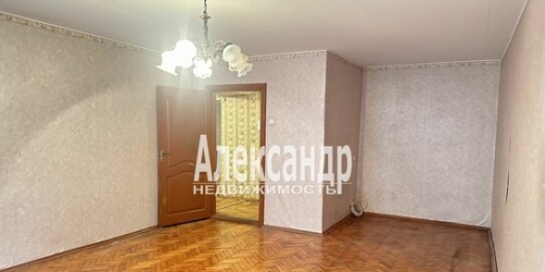 3-комн квартира переулок Бринько