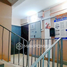 Продажа 3-комн квартиры на вторичном рынке Художников пр-кт,  д. 15,  к. 2