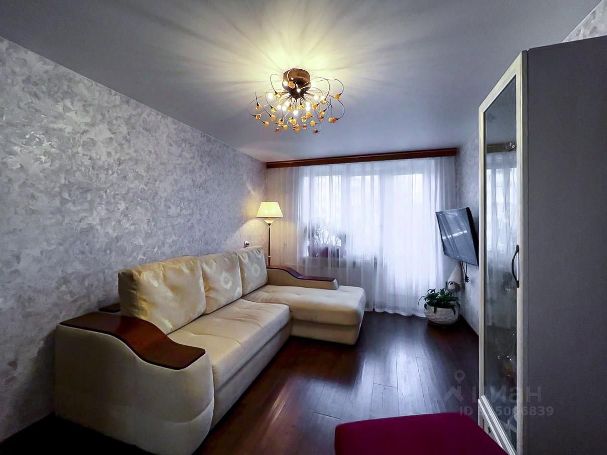 Продажа 2-комн квартиры на вторичном рынке Сестрорецк, улица Володарского, 13