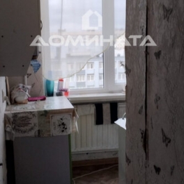 Продажа 4-комн квартиры на вторичном рынке Будапештская ул,  д. 10,  к. 2