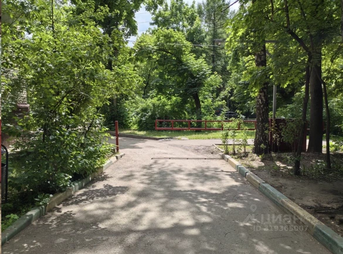 Продажа 1-комн квартиры на вторичном рынке Люберцы, улица Космонавтов, 14