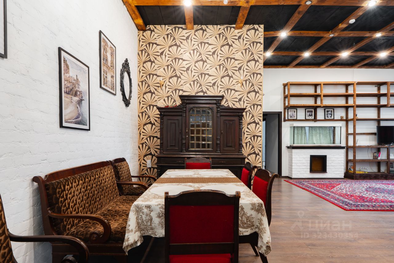 Аренда 3-комн квартиры на вторичном рынке Загородный проспект, 26