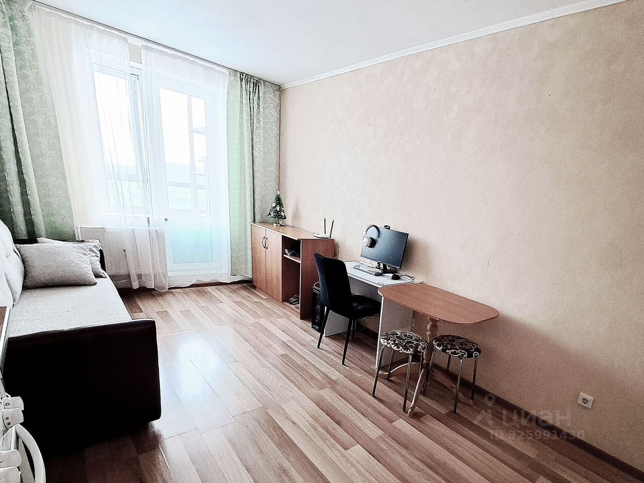 Продажа студии Мурино, проспект Авиаторов Балтики, 5