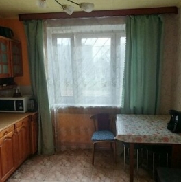 Продажа 4-комн квартиры на вторичном рынке Шлиссельбургский пр-кт,  д. 47,  к. 1