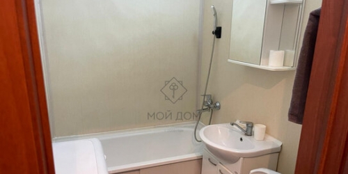 2-комн квартира Нагорный б-р,  д. 4,  к. 3