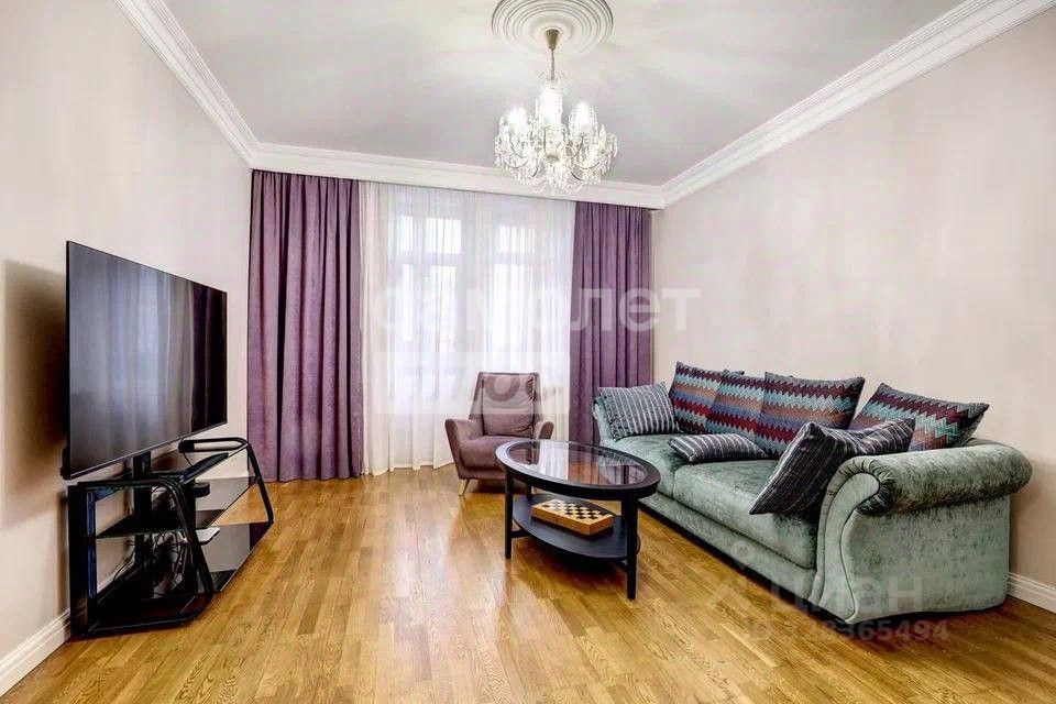 Продажа 2-комн квартиры на вторичном рынке Ленинградский проспект, 28