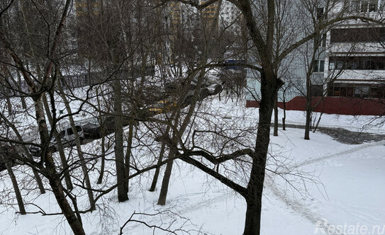 Продажа 3-комн квартиры на вторичном рынке проезд Якушкина,  д. 6Б