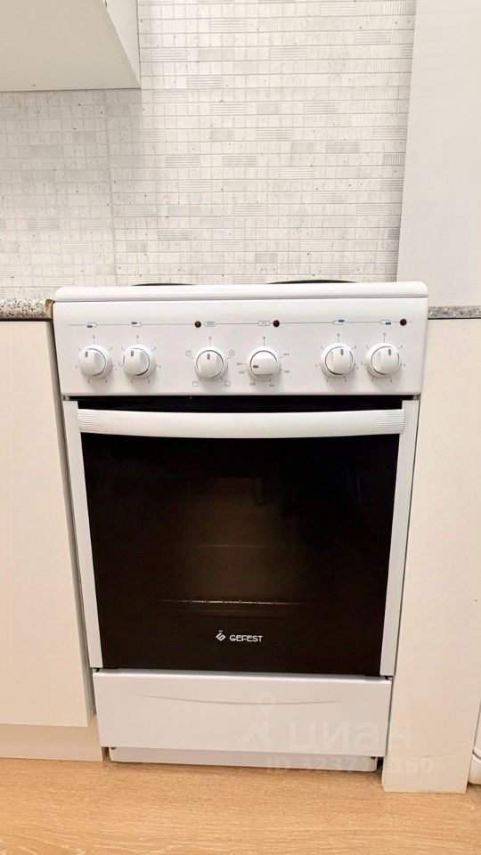 Продажа 1-комн квартиры на вторичном рынке пос. Щеглово, 90