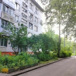 Продажа 2-комн квартиры на вторичном рынке улица Верности,  д. 48