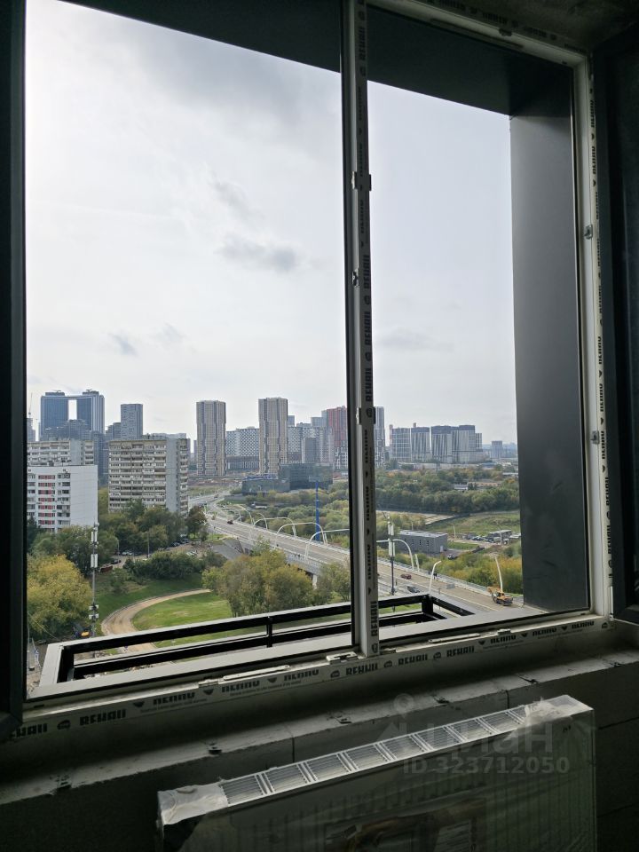 Продажа 4-комн квартиры на вторичном рынке Винницкая улица, 8к1