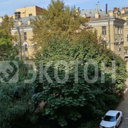 Продажа 5-комн квартиры на вторичном рынке ул Звенигородская,  д. 12/17
