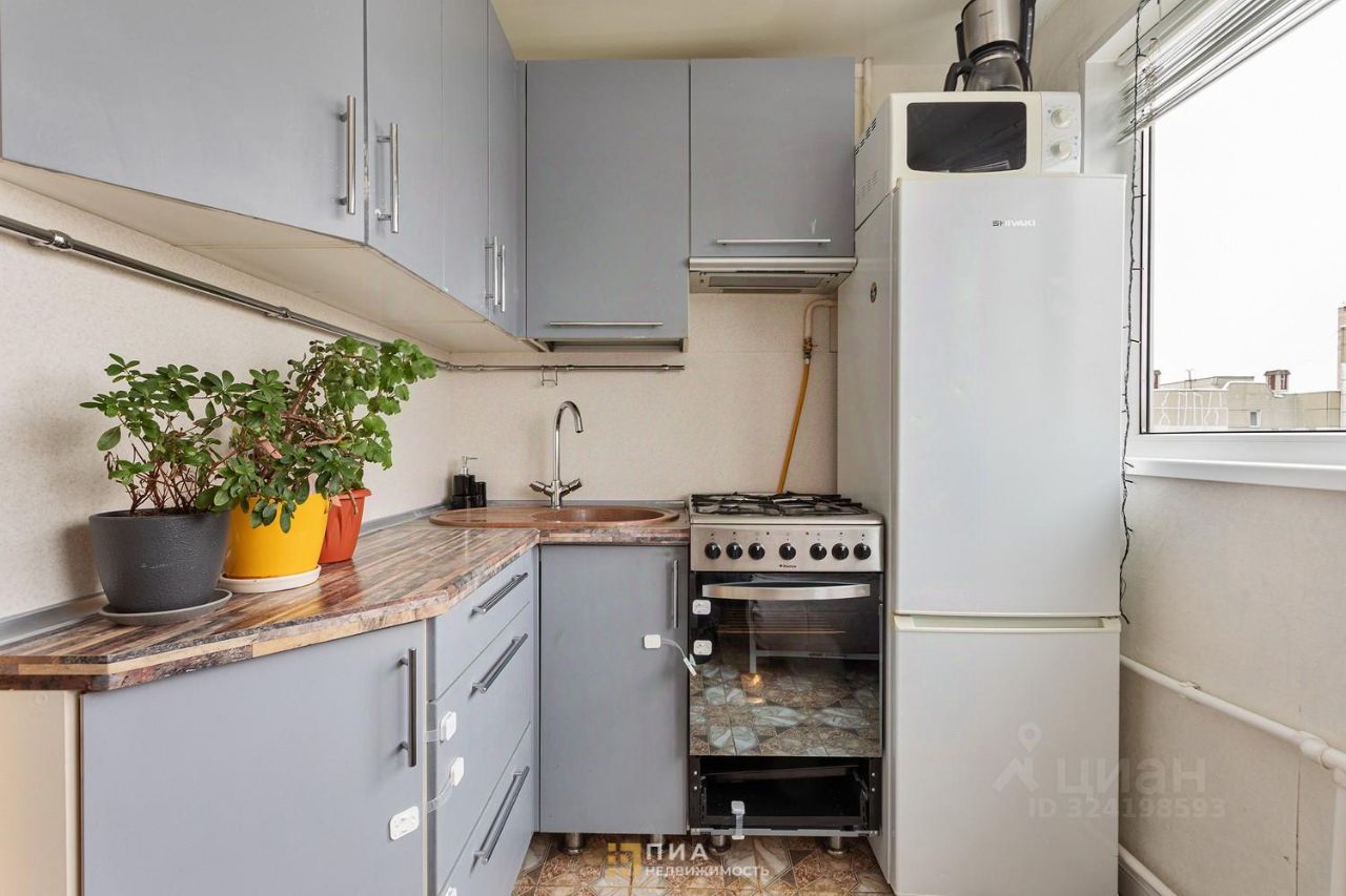 Продажа 1-комн квартиры на вторичном рынке улица Генерала Симоняка, 8К2