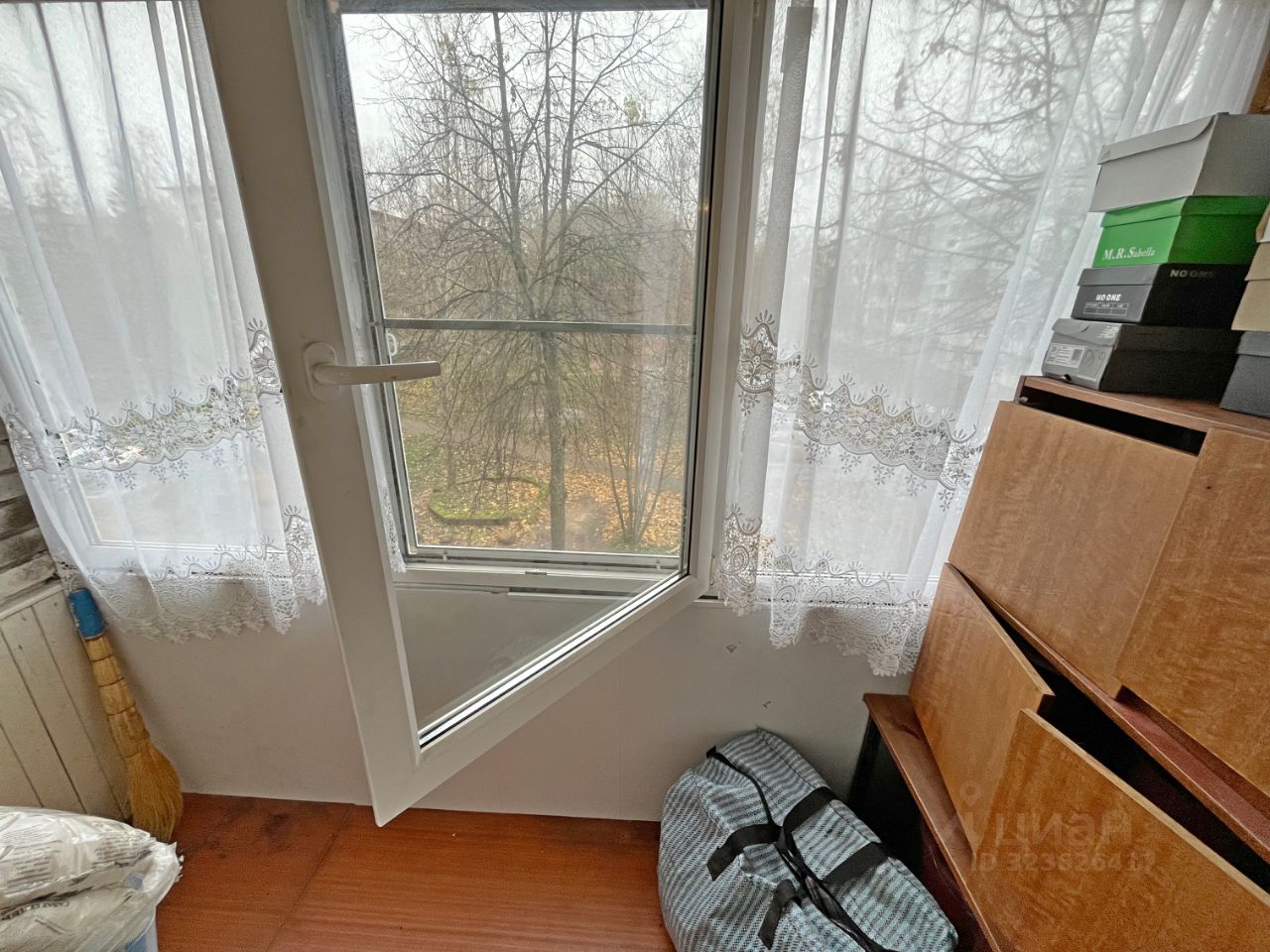 Продажа 2-комн квартиры на вторичном рынке Сосновый Бор, улица Красных Фортов, 17