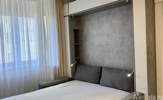 Продажа 2-комн квартиры на вторичном рынке Железнодорожный, проспект Героев,  д. 1