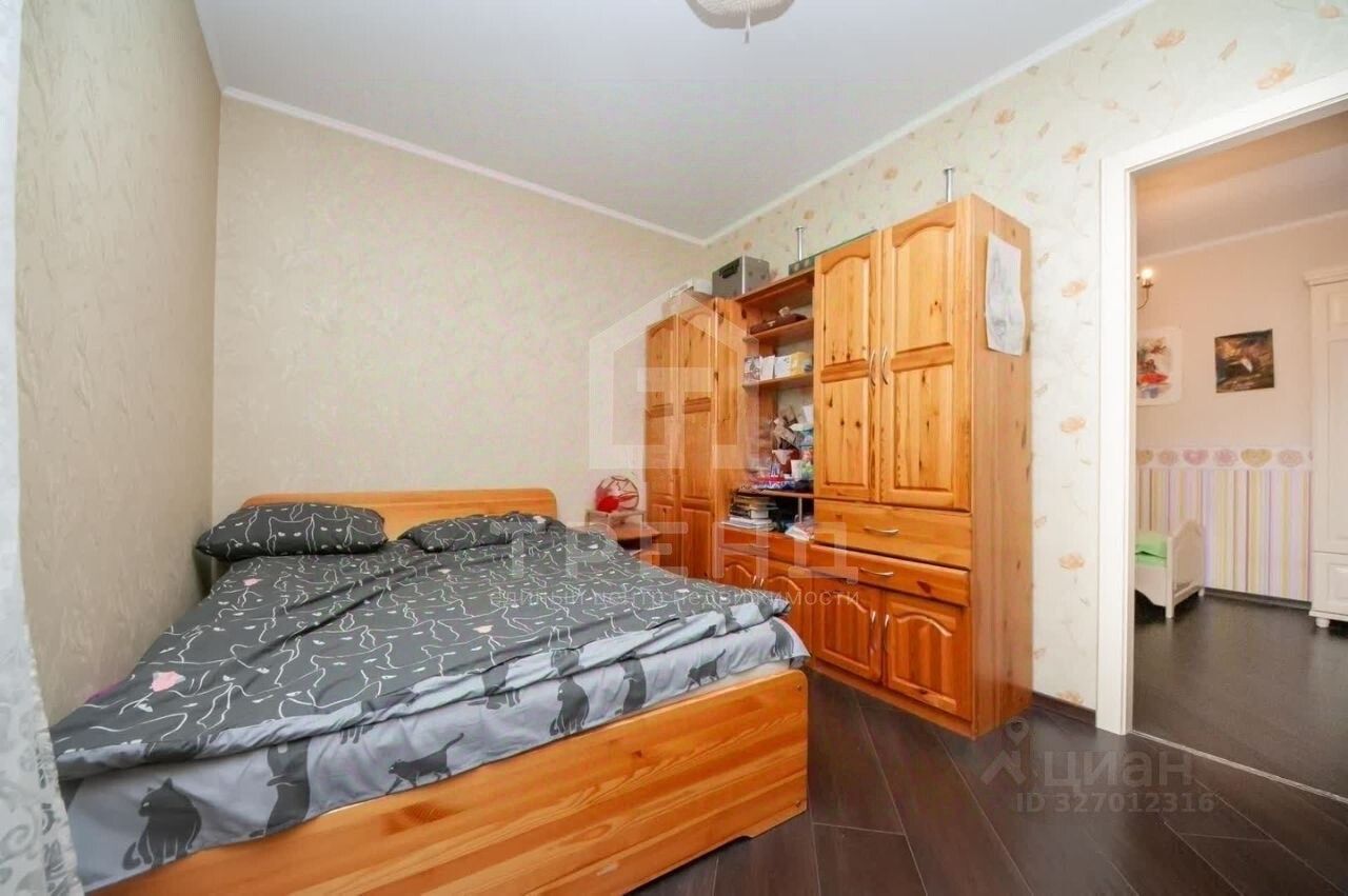 Продажа 4-комн квартиры на вторичном рынке переулок Клочков, 10к2