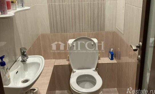 Продажа 3-комн квартиры на вторичном рынке ул Михневская,  д. 8