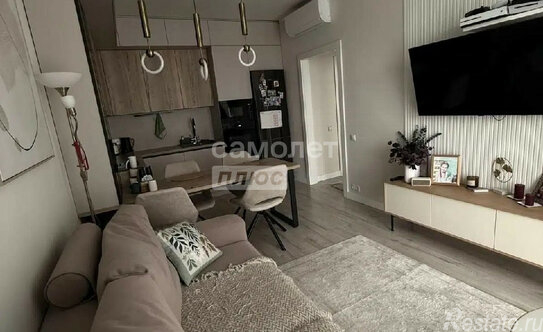 Продажа 4-комн квартиры на вторичном рынке Ореховый б-р,  д. 24 к3