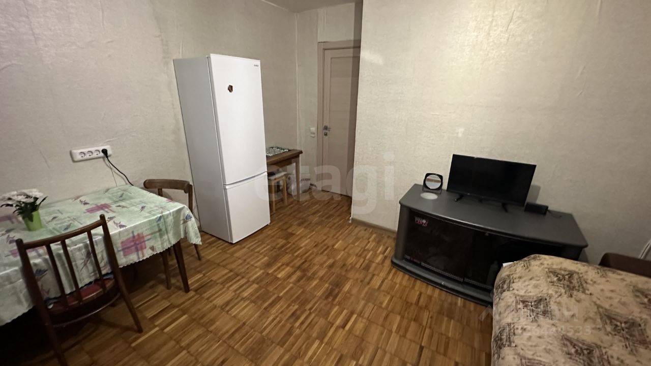 Продажа 3-комн квартиры на вторичном рынке Бибиревская улица, 9