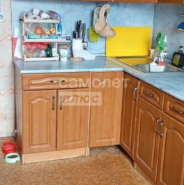 Продажа 4-комн квартиры на вторичном рынке улица Адмирала Руднева,  д. 8