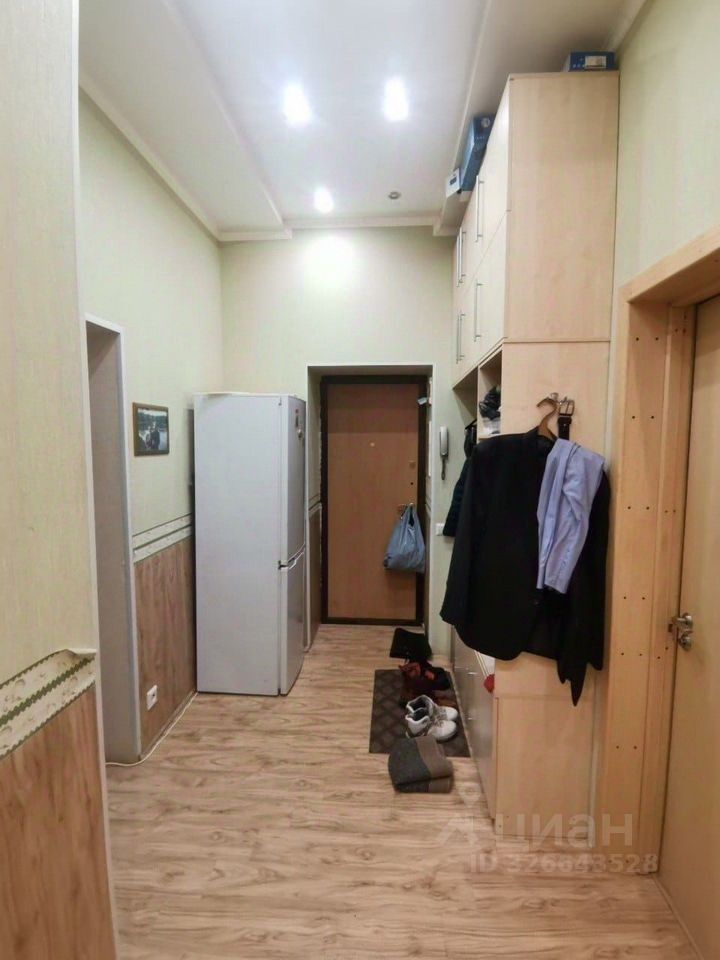 Продажа 3-комн квартиры на вторичном рынке Волхов, улица Пирогова, 1