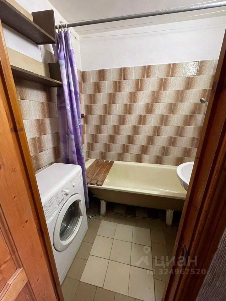 Продажа 2-комн квартиры на вторичном рынке д. Гальчино, бульвар 60-летия СССР, 7