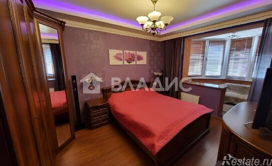 Продажа 3-комн квартиры на вторичном рынке Янтарный, Кольцевая улица,  д. 12