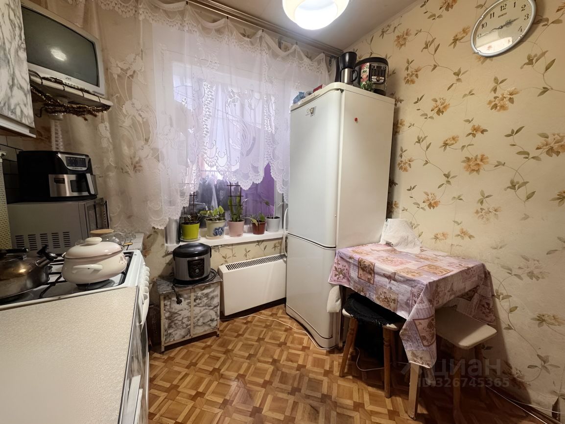 Продажа 2-комн квартиры на вторичном рынке Булатниковская улица, 11к1