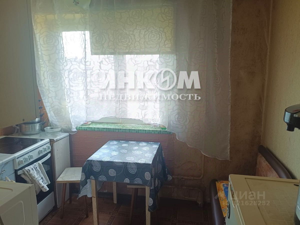 Продажа 2-комн квартиры на вторичном рынке Юрловский проезд, 17