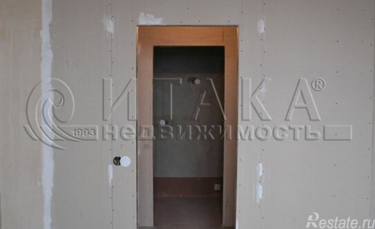 Продажа 2-комн квартиры на вторичном рынке набережная Чёрной речки,  д. 35 с1