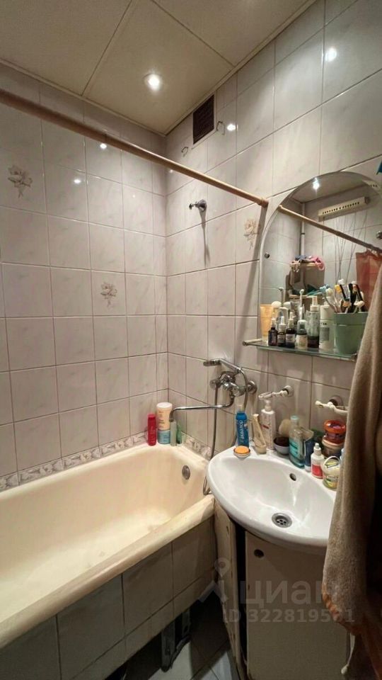 Продажа комнаты улица Маршала Новикова, 13