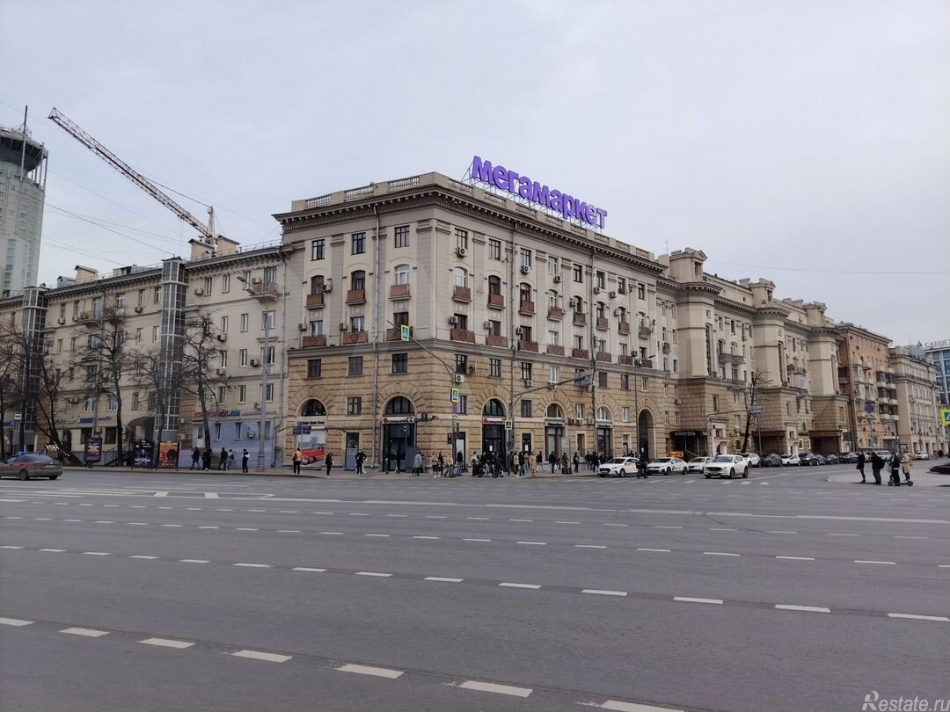 Продажа 3-комн квартиры на вторичном рынке ул Зацепский Вал,  д. 5