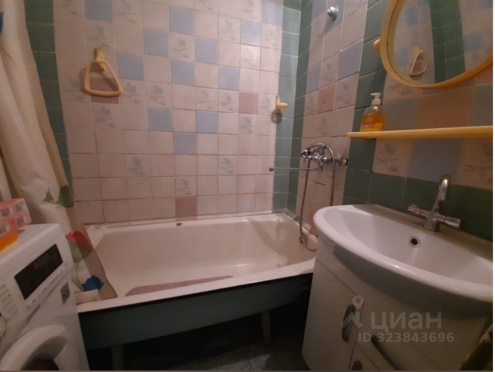 Продажа 3-комн квартиры на вторичном рынке Ступино, улица Калинина, 25