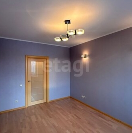 Продажа 3-комн квартиры на вторичном рынке Долгоозёрная улица,  д. 14