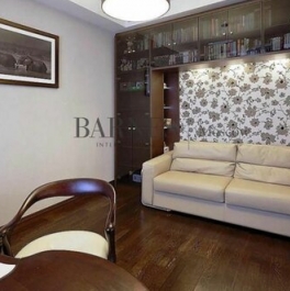 Продажа 3-комн квартиры на вторичном рынке Пироговская Б. ул,  д. 8
