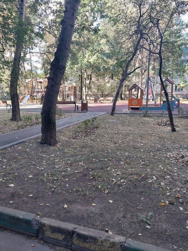 Продажа 2-комн квартиры на вторичном рынке Люблинская ул,  д. 5К7