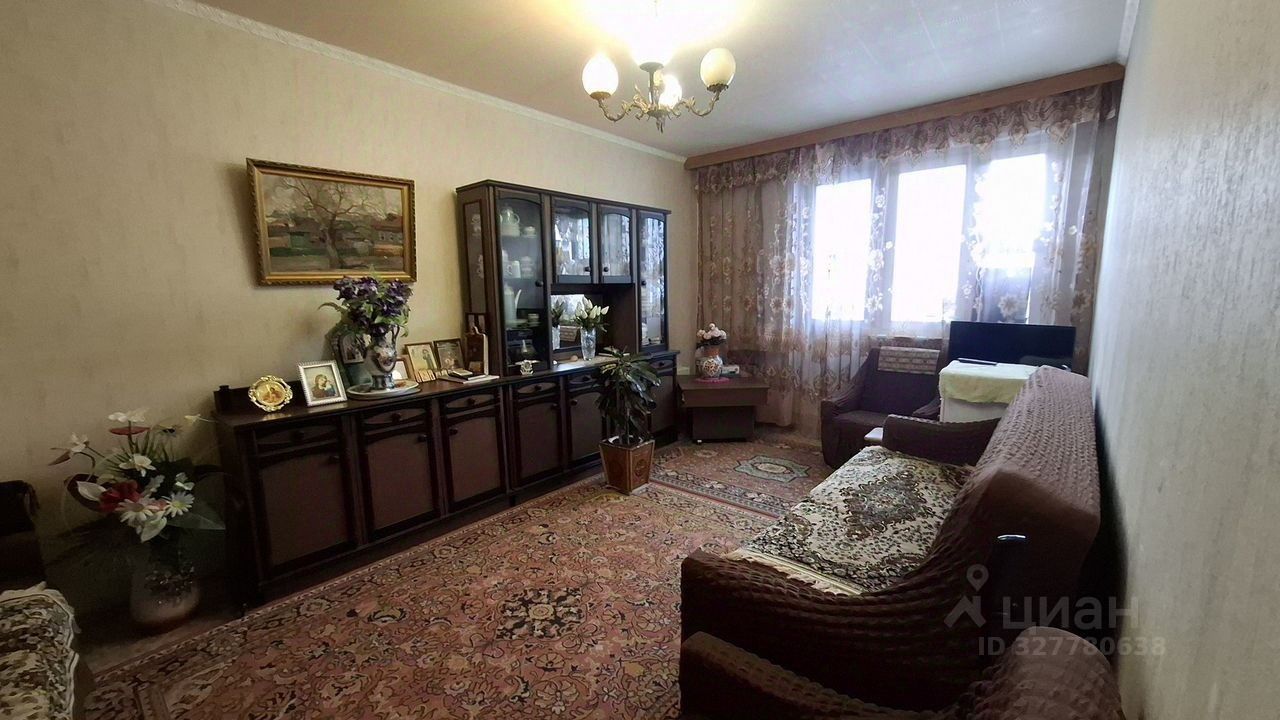 Продажа 2-комн квартиры на вторичном рынке Южнобутовская улица, 80