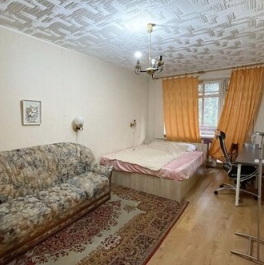 Продажа 3-комн квартиры на вторичном рынке ул Гарибальди,  д. 15,  к. 2