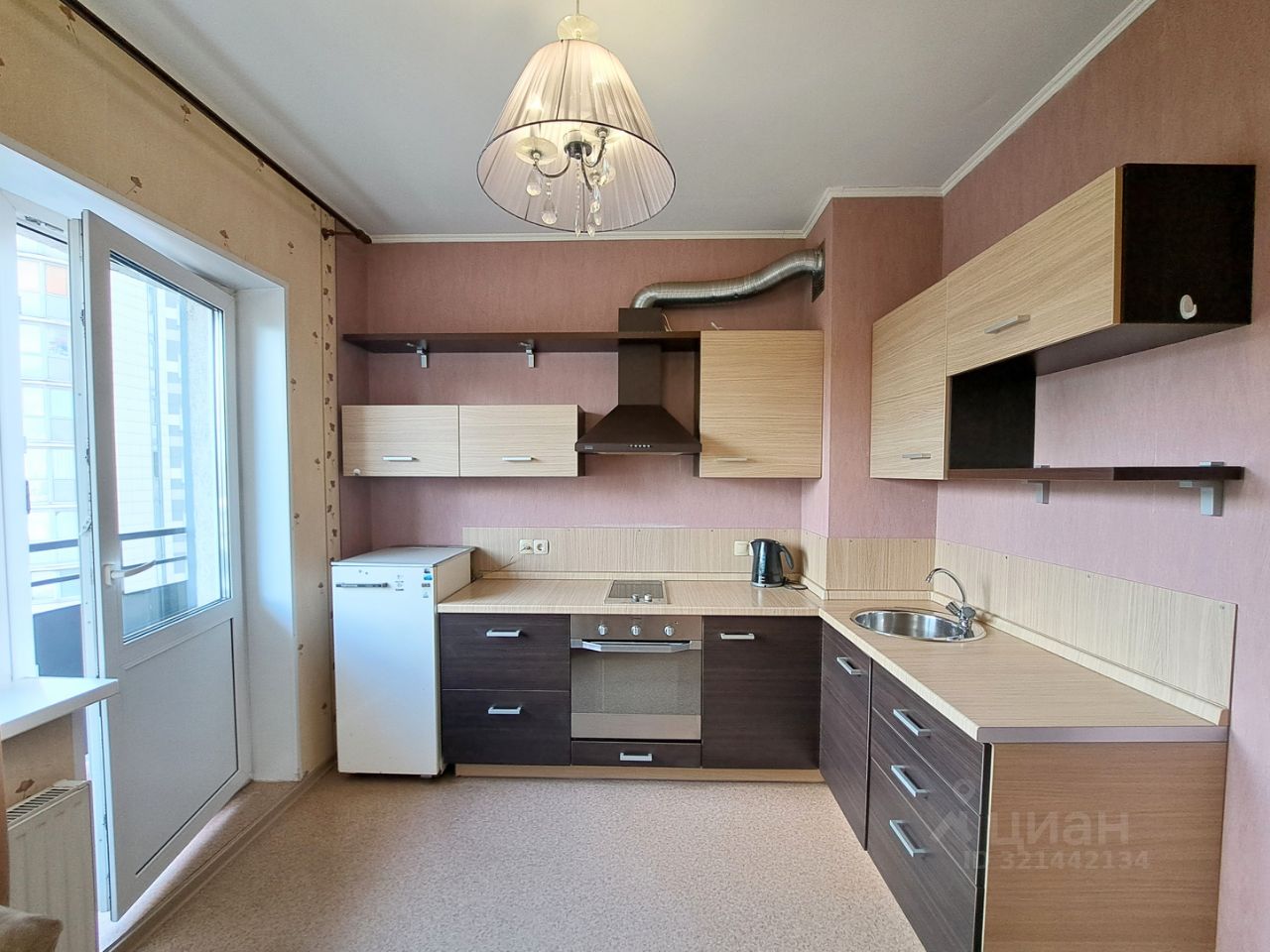 Продажа 1-комн квартиры на вторичном рынке проспект Славы, 55