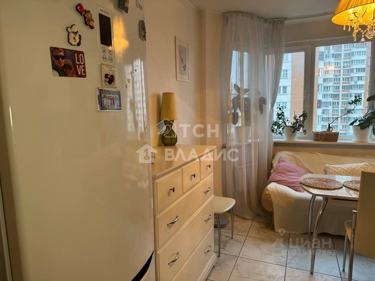 Продажа 2-комн квартиры на вторичном рынке Королев, улица Горького, 12А