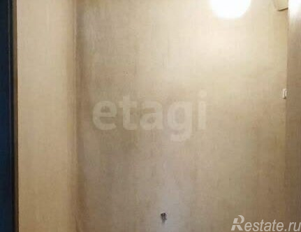 Продажа 1-комн квартиры на вторичном рынке улица Генерала Кузнецова,  д. 12