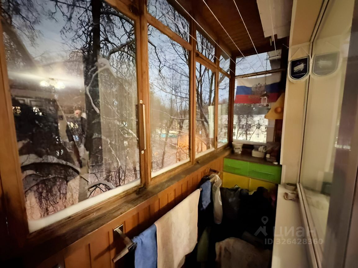 Продажа 2-комн квартиры на вторичном рынке Севастопольский проспект,  д. 23