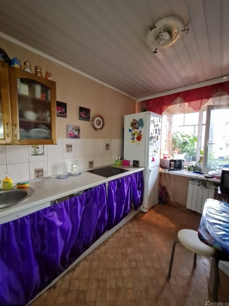 Продажа 1-комн квартиры на вторичном рынке Бронницы г, Пущина ул,  д. 9