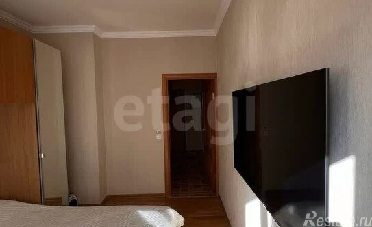 Продажа 2-комн квартиры на вторичном рынке Главная улица,  д. 35