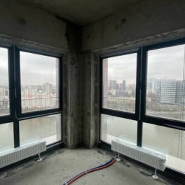 Продажа 3-комн квартиры на вторичном рынке Марка Шагала наб,  д. 15 к1